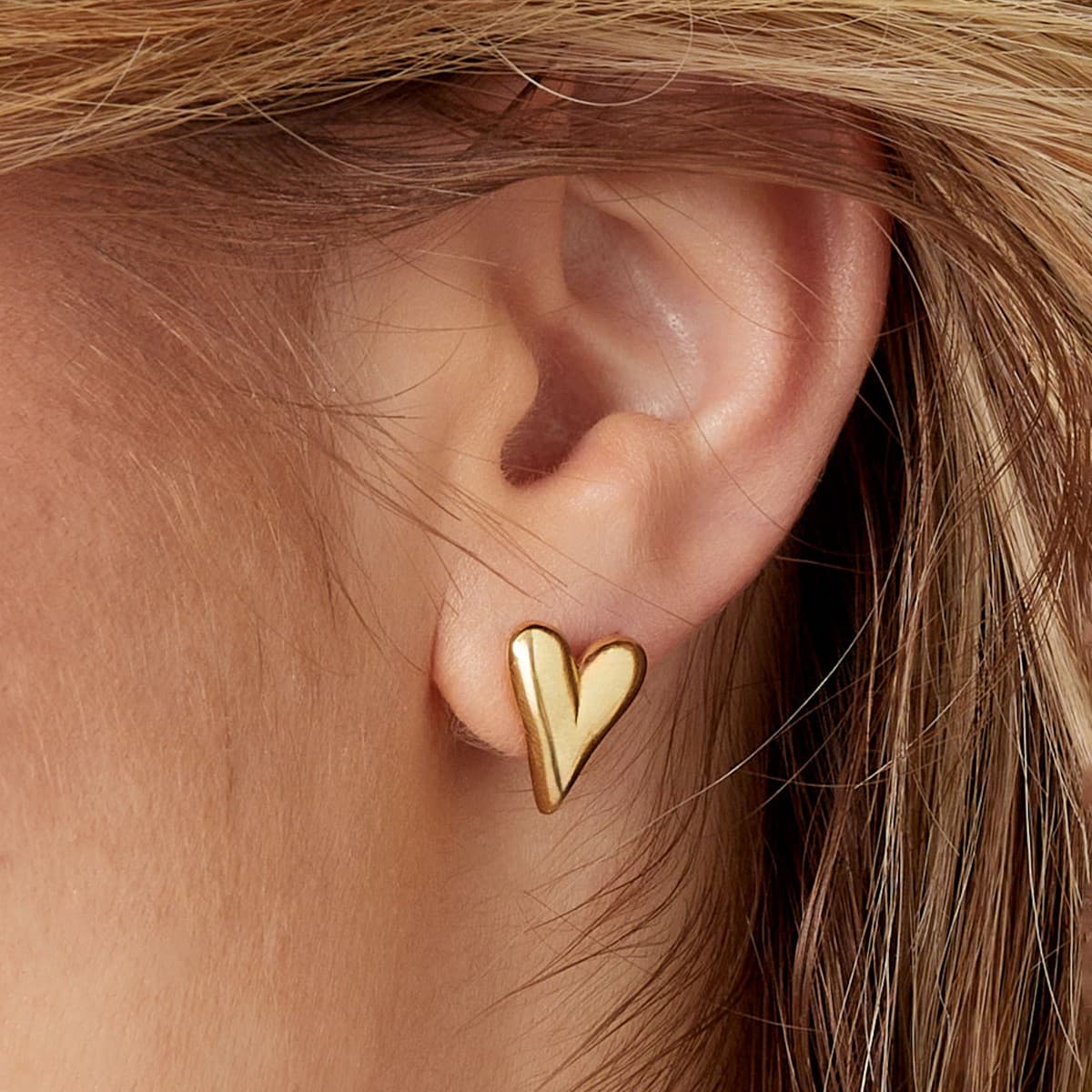 Oorbellen Studs Liefde — alternatieve afbeelding