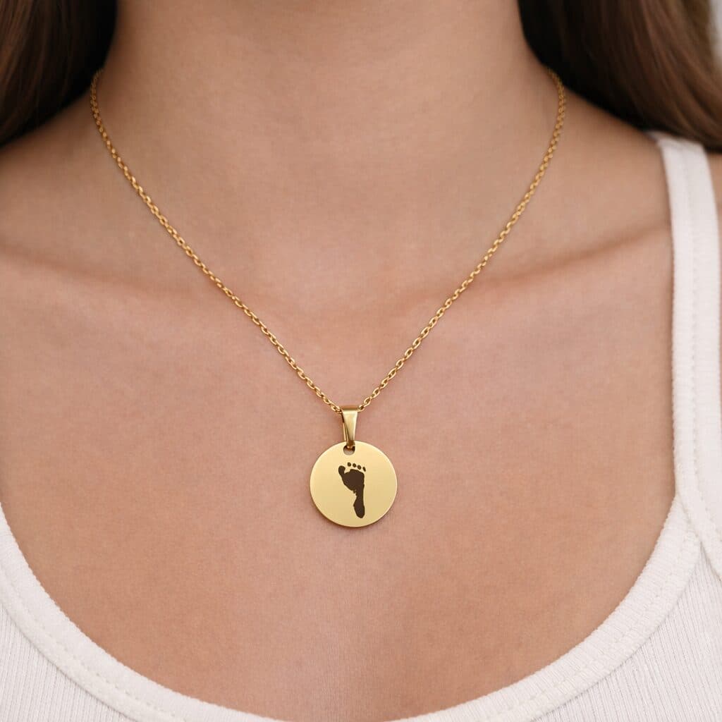 Ketting met Voetafdruk — alternatieve afbeelding